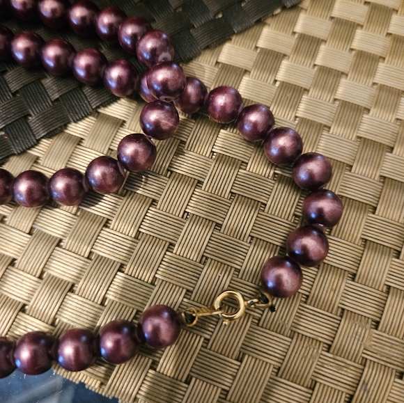 Necklace & Earrings - Picture 3 of 5